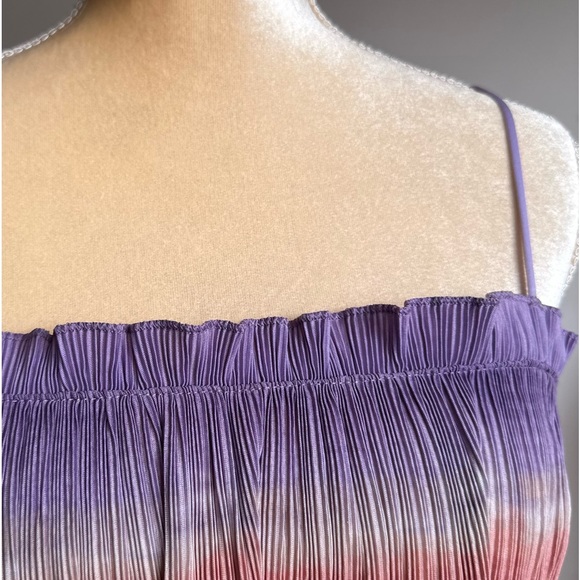 Madewell Texture Pleated Ombre Blouse - Picture 7 of 8